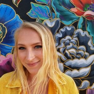 Meet your Posher, Cori